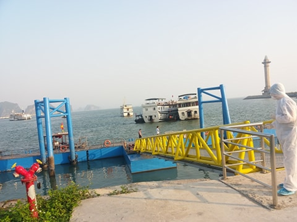 Hòa Bình phong tỏa sân golf, Quảng Ninh sốt ruột tăng cường chống dịch - 2 Hòa Bình phong tỏa sân golf, Quảng Ninh sốt ruột tăng cường chống dịch - 2