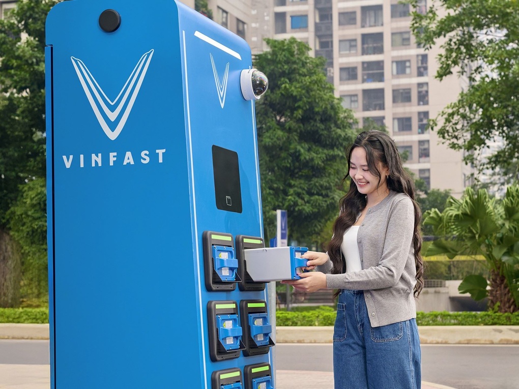  VinFast Evo Lite: Xe nhỏ gọn, thuận tiện đi lại, đổi pin nhanh - 2