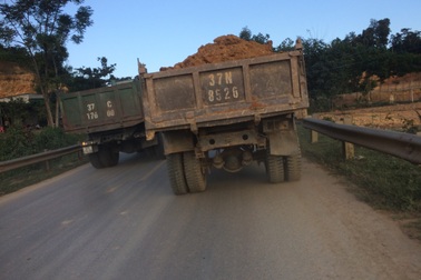 Biết vi phạm pháp luật, xã vẫn để doanh nghiệp “xẻ thịt” đất trái phép!