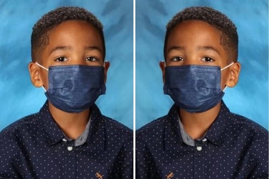 Cậu bé quyết không tháo khẩu trang vì "mẹ dặn thế" nhận được... 20.000 USD