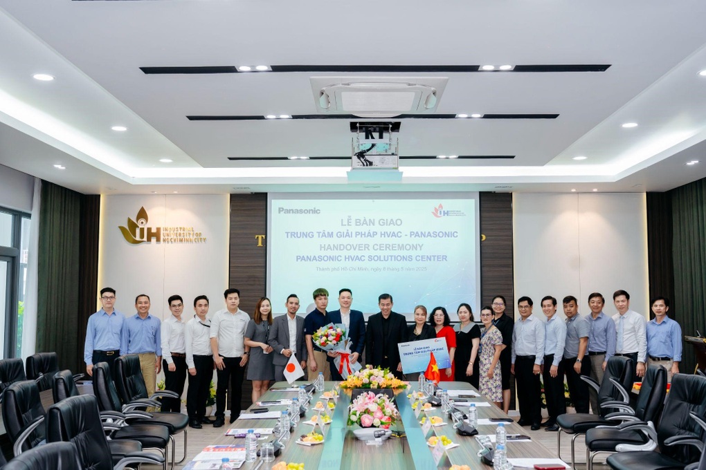 Sinh viên Đại học Công nghiệp TPHCM tiếp cận giải pháp HVAC từ Panasonic - 5 Sinh viên Đại học Công nghiệp TPHCM tiếp cận giải pháp HVAC từ Panasonic - 5