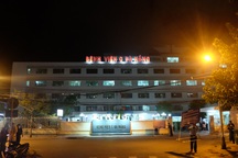 Bác sĩ hát vang “Niềm tin chiến thắng” khi viện C Đà Nẵng được gỡ phong tỏa