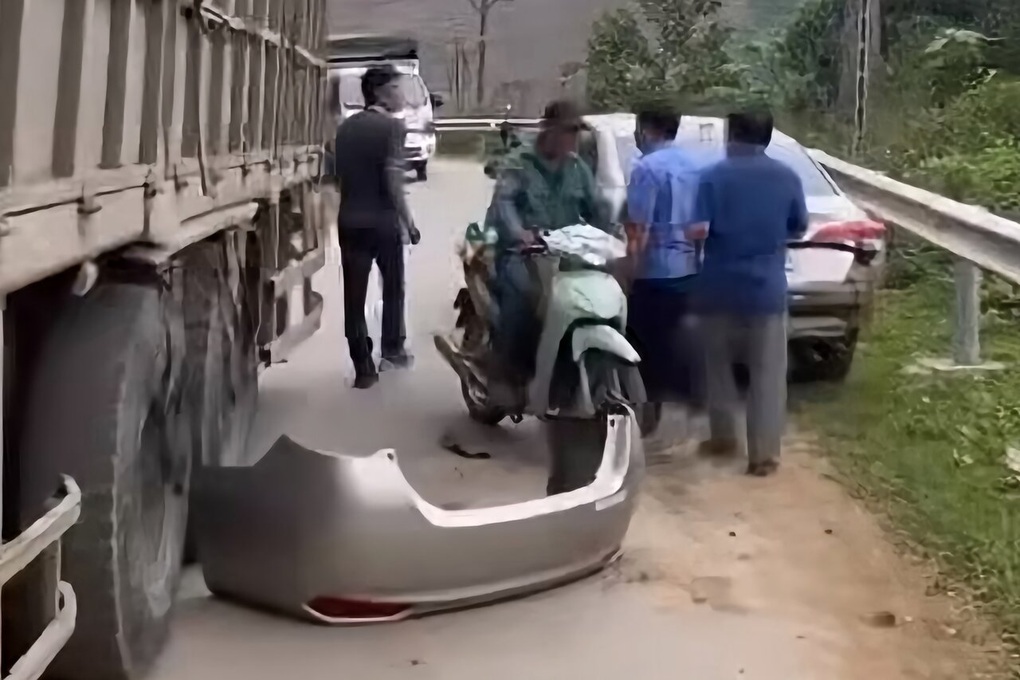 Xác minh thông tin cán bộ xã say rượu, va chạm với người dân sau tai nạn - 2 Xác minh thông tin cán bộ xã say rượu, va chạm với người dân sau tai nạn - 2