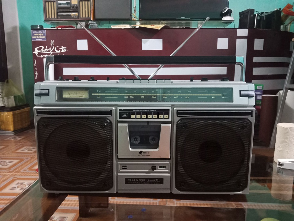 Bộ sưu tập cassette cũ trị giá gần 300 triệu đồng của tay chơi Hà Nam - 16 Bộ sưu tập cassette cũ trị giá gần 300 triệu đồng của tay chơi Hà Nam - 16