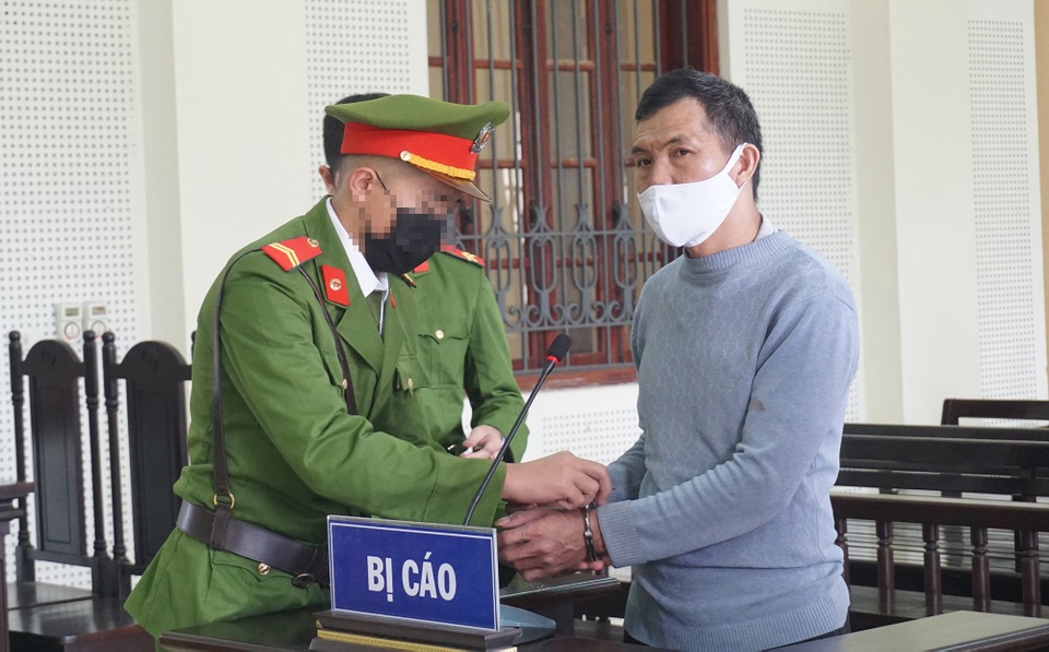 Mua bán gần 1 tỉ đồng ma túy, thầy giáo vùng biên nói bị lợi dụng - 2 Mua bán gần 1 tỉ đồng ma túy, thầy giáo vùng biên nói bị lợi dụng - 2