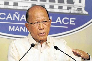 Philippines lo Trung Quốc lập ADIZ, Nhật Bản nói Biển Đông đáng báo động