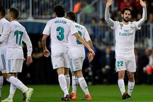 Isco lập siêu phẩm, Real Madrid soán vị trí của Valencia