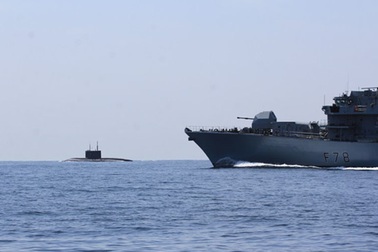 Nga đáp trả tin tàu ngầm tấn công bị chặn ở Biển Bắc