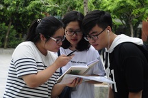 “Bất ổn” ở đề thi Văn THPT quốc gia: Gây khó khăn cho dạy học