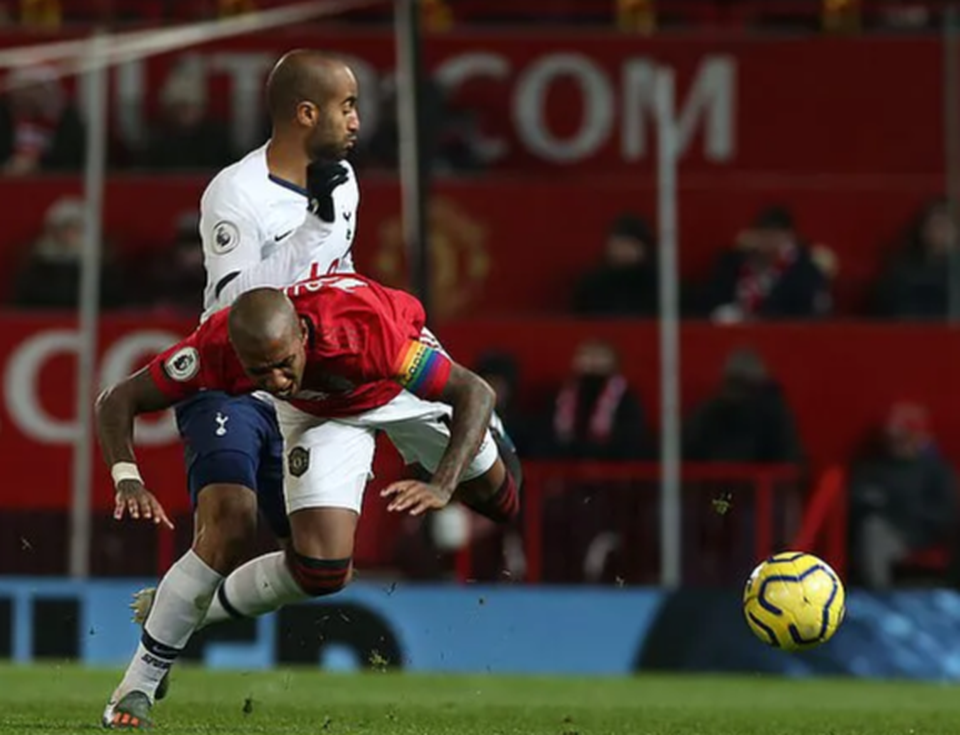 Man Utd 2-1 Tottenham: Cú đúp của Rashford - 6 Man Utd 2-1 Tottenham: Cú đúp của Rashford - 6