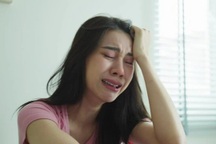 Phát hiện bạn trai tặng vàng giả, tôi muốn bỏ ngay nhưng lại sợ một điều