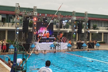 Bút phê “kính anh giúp đỡ” và hậu quả “đêm nhạc chết người”