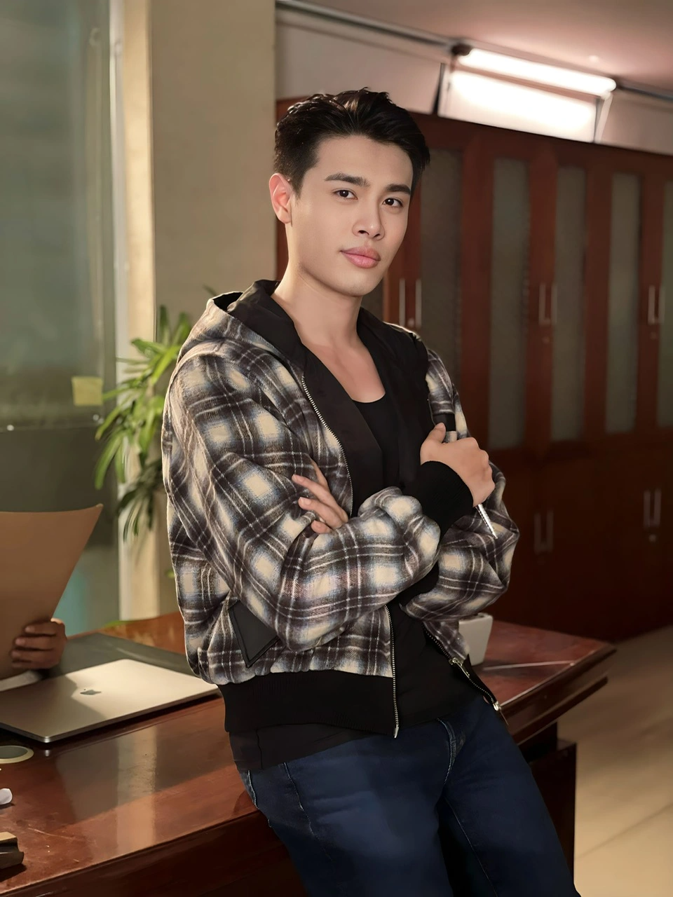 Chàng Việt kiều từ bỏ sự nghiệp ở Mỹ, về nước theo đuổi cô gái xinh đẹp - 1 Chàng Việt kiều từ bỏ sự nghiệp ở Mỹ, về nước theo đuổi cô gái xinh đẹp - 1