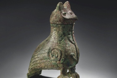 Bình rượu bằng đồng 3.500 tuổi được bán với giá 1,5 triệu USD