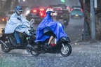 Hà Nội và nhiều nơi ở miền Bắc mưa to, có nơi mưa trên 150mm