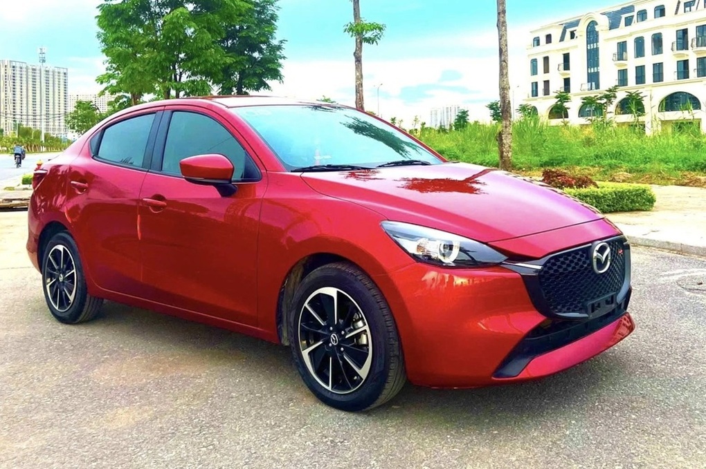 Hyundai Accent giảm giá tới 40 triệu đồng vẫn bán thua Mazda2 trong tháng 9 - 2 Hyundai Accent giảm giá tới 40 triệu đồng vẫn bán thua Mazda2 trong tháng 9 - 2