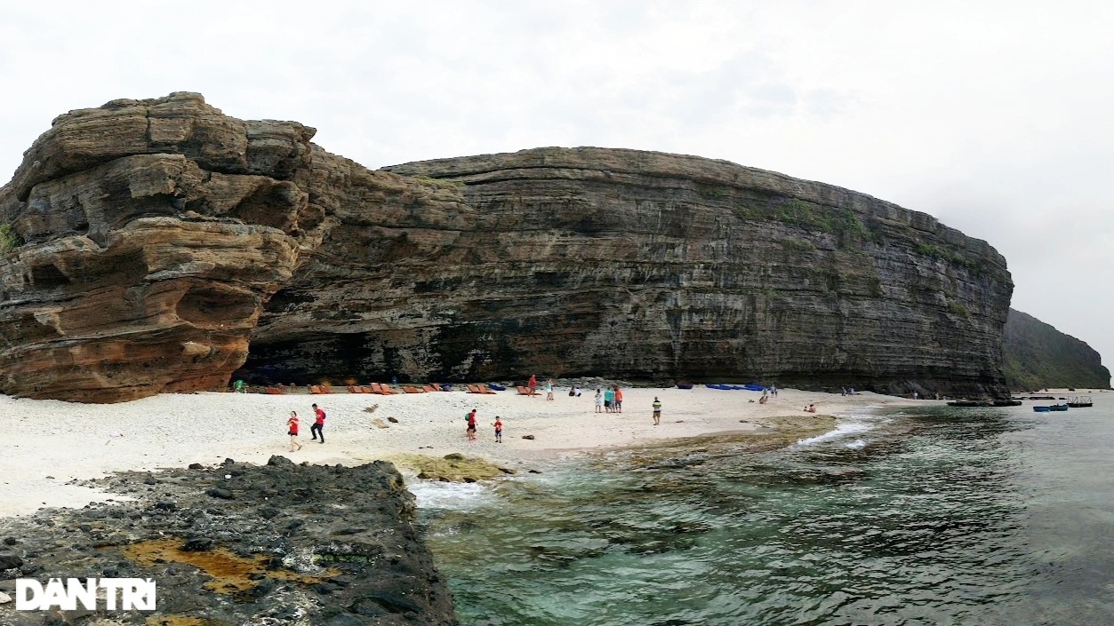 Núi lửa triệu năm tuổi và những cảnh đẹp hút hồn du khách ở đảo Lý Sơn - 5