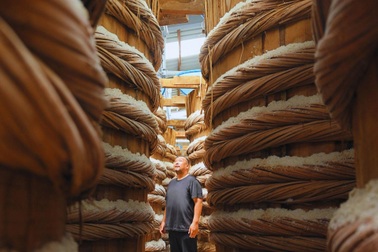 Theo chân "đại sứ ẩm thực" Matsuo Tomoyuki thăm nhà thùng Chin-su tại Phú Quốc