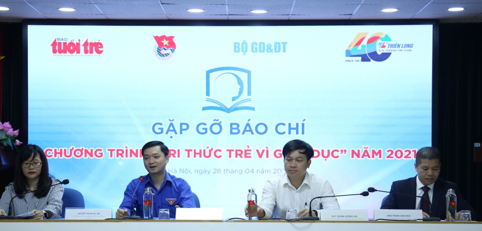 Giải thưởng 100 triệu đồng cho sáng kiến đổi mới giáo dục - 1 Giải thưởng 100 triệu đồng cho sáng kiến đổi mới giáo dục - 1