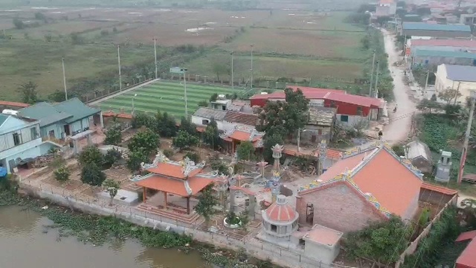 Sai phạm tại Khu nhà vườn Trương Gia Trang, chính quyền Ý Yên có biết ? - 4 Sai phạm tại Khu nhà vườn Trương Gia Trang, chính quyền Ý Yên có biết ? - 4