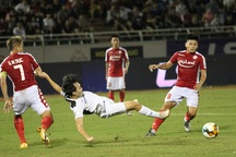 Công Phượng không ra sân, CLB TPHCM vẫn đánh bại HA Gia Lai