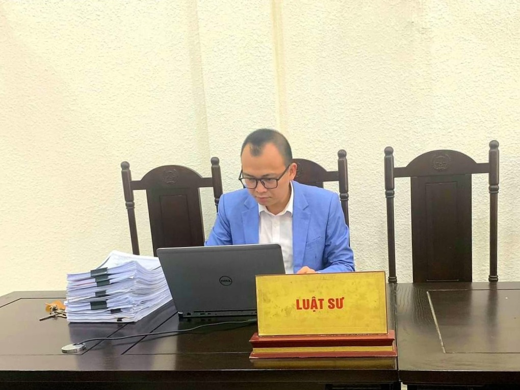 Chế tài xử lý nhóm bắt cóc tống tiền 10 tỷ đồng - 2 Chế tài xử lý nhóm bắt cóc tống tiền 10 tỷ đồng - 2