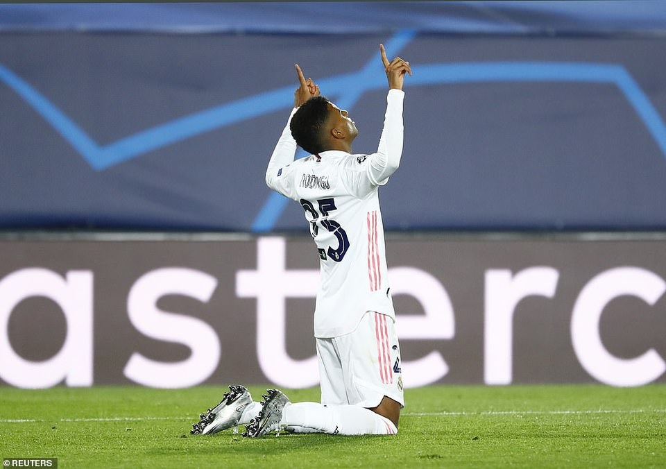 Siêu dự bị tỏa sáng, Real Madrid thắng nghẹt thở Inter Milan - 9 Siêu dự bị tỏa sáng, Real Madrid thắng nghẹt thở Inter Milan - 9