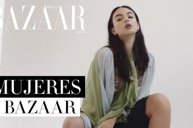 Deva Cassel - cô con gái xinh đẹp của biểu tượng sắc đẹp Monica Bellucci