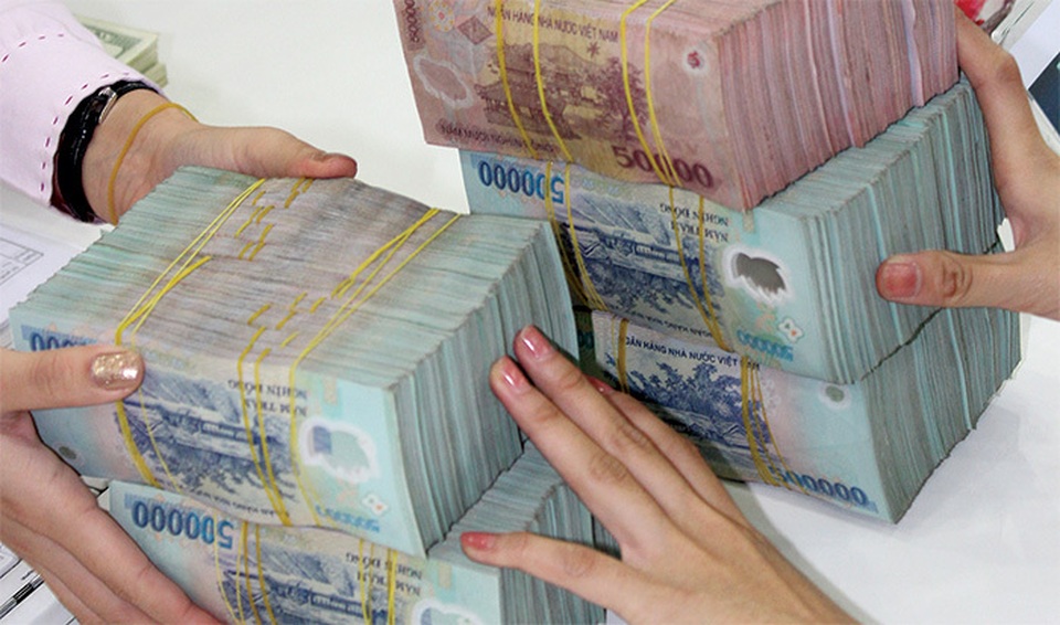 Cắt tóc, gội đầu hốt vụ 700 tỷ đồng: Miếng mồi lãi cao, nỗi lo thảm họa - 2 Cắt tóc, gội đầu hốt vụ 700 tỷ đồng: Miếng mồi lãi cao, nỗi lo thảm họa - 2