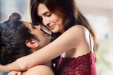 Cưới chưa đầy năm, chồng đùng đùng ly hôn vì... tình cũ giàu có trở về cuộc sống độc thân