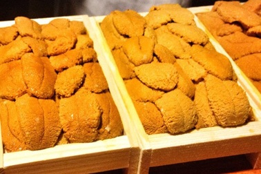 Tiệc trứng "nhân sâm biển" Nhật 80 triệu của đại gia Hà thành