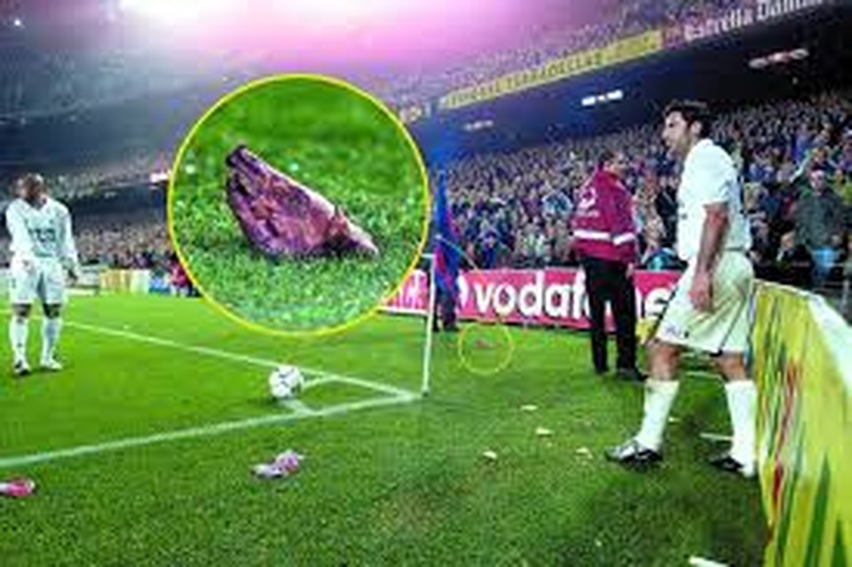 Figo chia sẻ về việc “đào tẩu” sang Real Madrid từ Barcelona - 2 Figo chia sẻ về việc “đào tẩu” sang Real Madrid từ Barcelona - 2