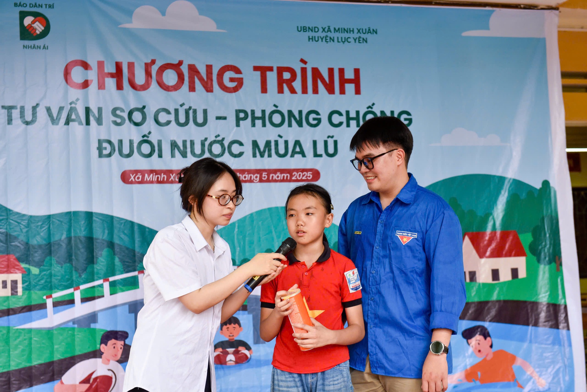 Tư vấn sơ cứu - phòng chống đuối nước cho 400 học sinh tỉnh Yên Bái - 2 Tư vấn sơ cứu - phòng chống đuối nước cho 400 học sinh tỉnh Yên Bái - 2