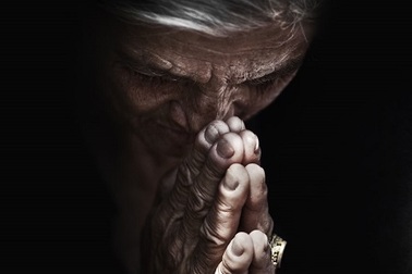 Nhiếp ảnh gia trở thành người vô gia cư để chụp… người vô gia cư