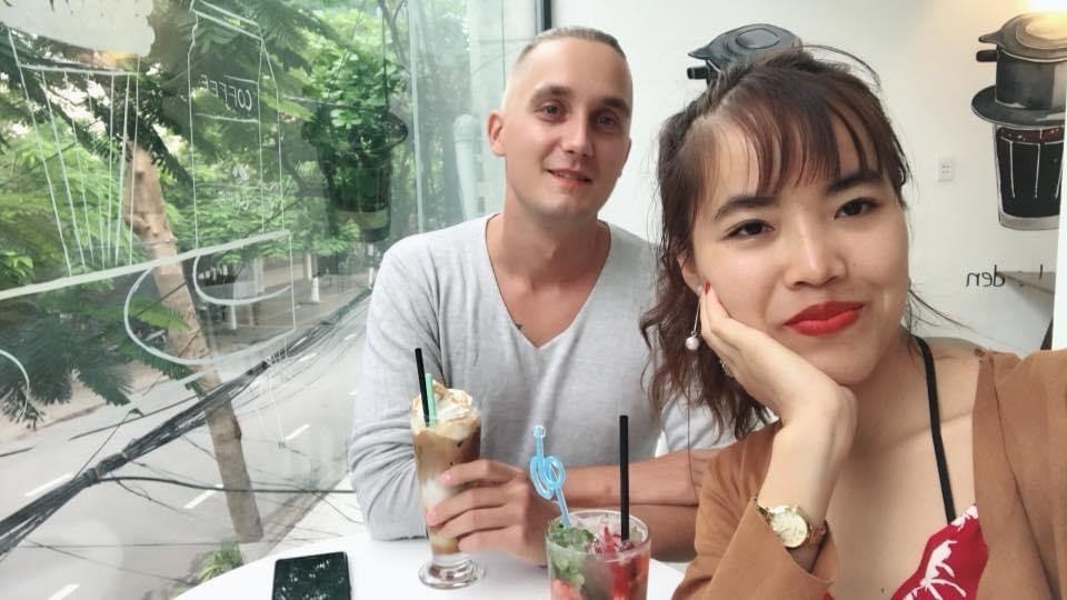 Gặp cô gái Đắk Lắk nghèo, chàng trai ngoại quốc vẫn quyết lấy làm vợ - 1 Gặp cô gái Đắk Lắk nghèo, chàng trai ngoại quốc vẫn quyết lấy làm vợ - 1