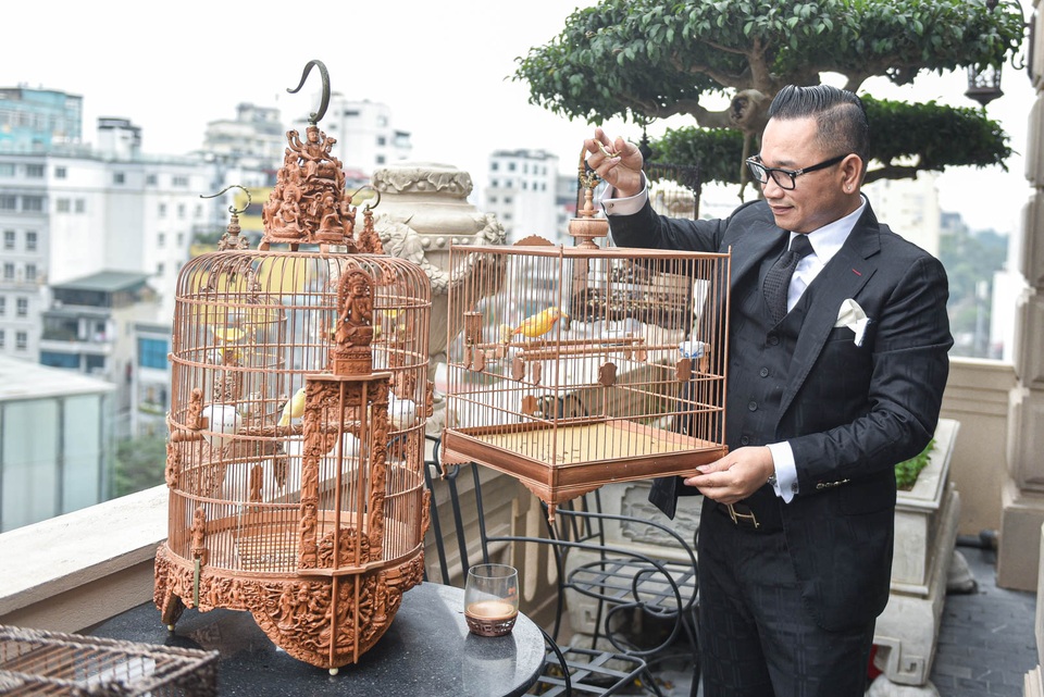 Tay cầm tiền tỷ, đại gia cũng không mua nổi chim ngũ sắc độc nhất Việt Nam - 8