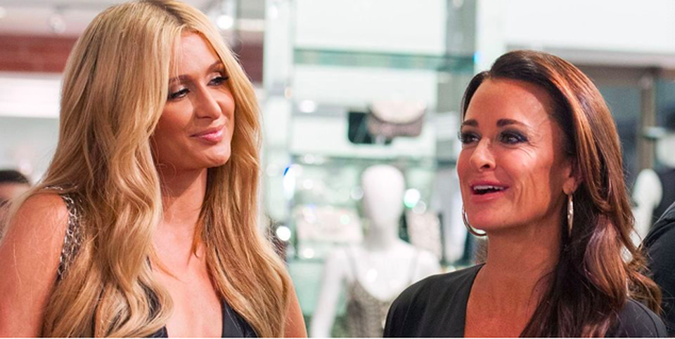 Paris Hilton trở nên giàu có và nổi tiếng như thế nào? - 2 Paris Hilton trở nên giàu có và nổi tiếng như thế nào? - 2