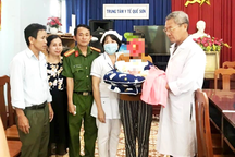 Người mẹ trẻ xin nhận lại con sau gần 20 ngày bỏ rơi