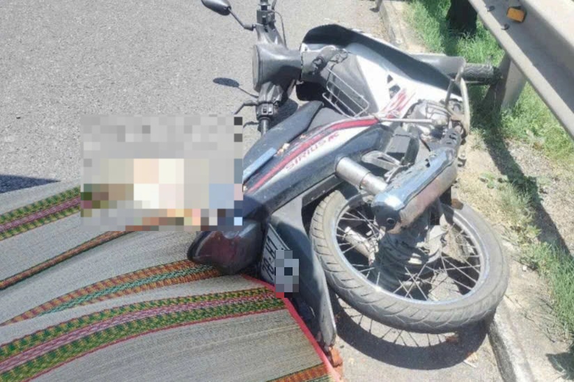 Truy tìm tài xế tông người phụ nữ tử vong rồi bỏ chạy - 1