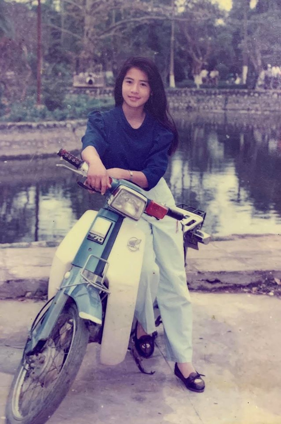 Bạn gái Á hậu kém 17 tuổi được NSƯT Chí Trung công khai, quyến rũ ra sao? - 8