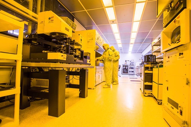 Lao công Mỹ vô tình hủy hoại công trình nghiên cứu 20 năm vì tắt tủ đông