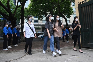 Đáp án gợi ý đề chuyên toán vào lớp 10 Trường Chuyên Sư phạm 2023