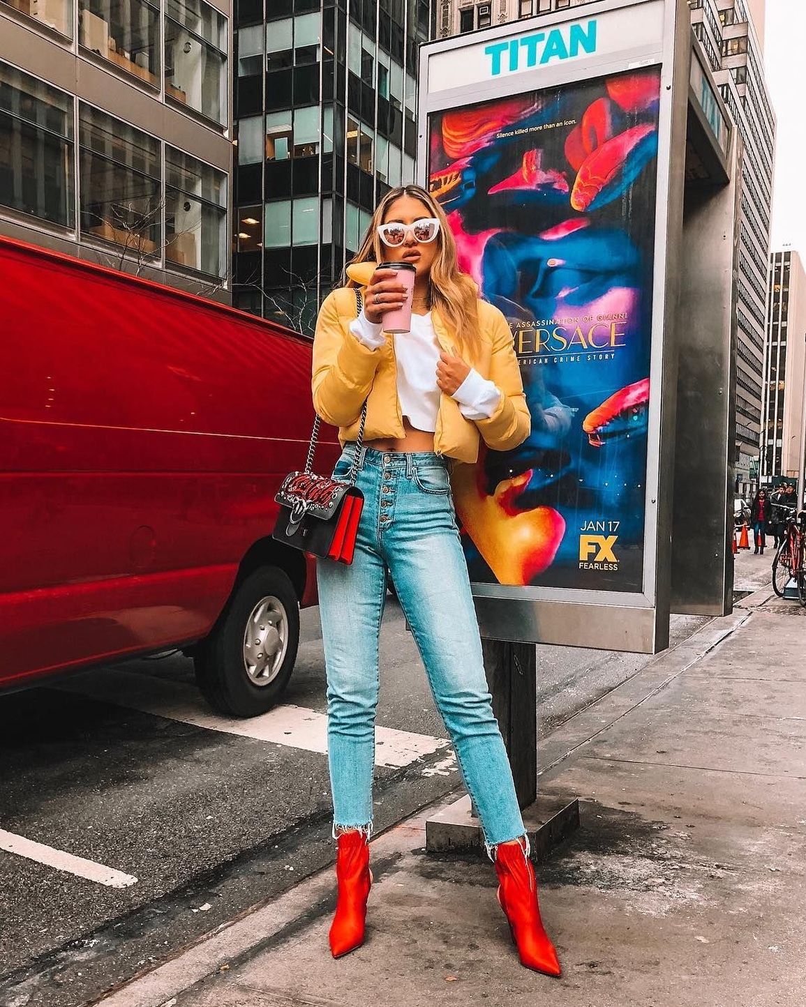 Nắm bắt gam màu thời thượng của năm 2022, chọn đồ chuẩn đón Tết - 10 Nắm bắt gam màu thời thượng của năm 2022, chọn đồ chuẩn đón Tết - 10