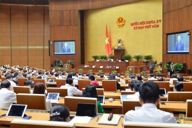 Đề nghị có cơ chế cho cán bộ tín nhiệm thấp chủ động xin từ chức