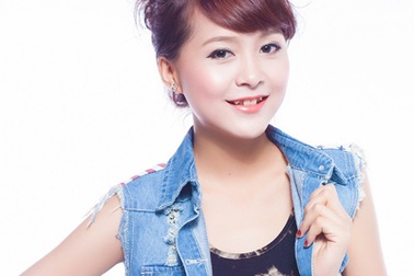 Bí quyết hóa thành cô gái quyến rũ với váy maxim năng động