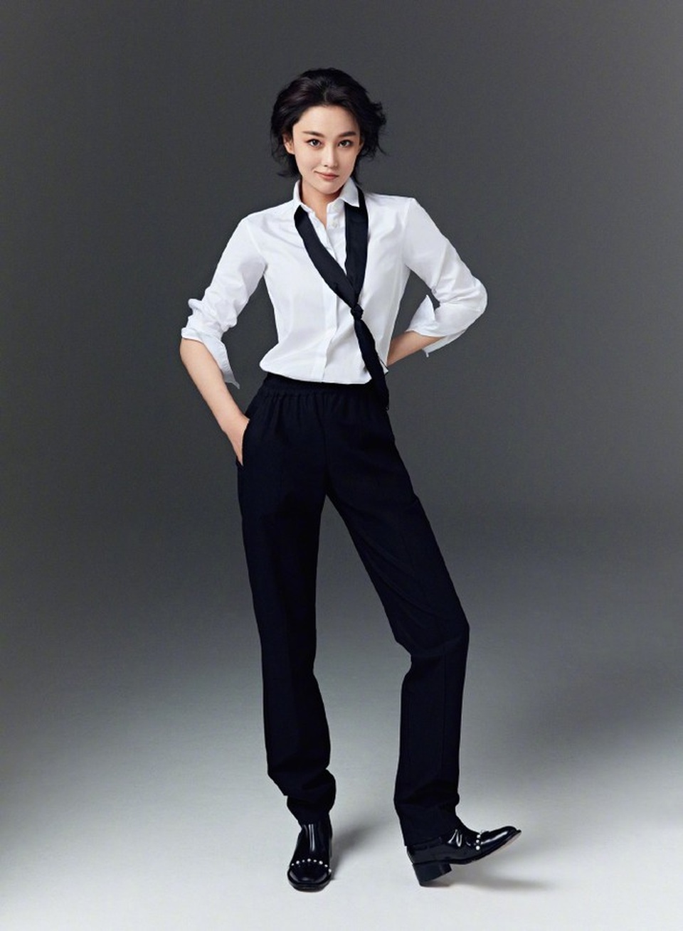 Tình địch cũ của Phạm Băng Băng “lột xác” sau khi kết hôn và sinh con - 17