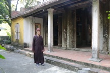 Chùa cổ giữa vùng lõi di sản Tràng An "kêu cứu"