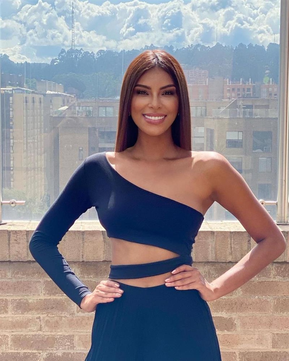 Dáng vóc nóng bỏng của Kim Duyên và dàn thí sinh Hoa hậu Hoàn vũ 2021 - 7