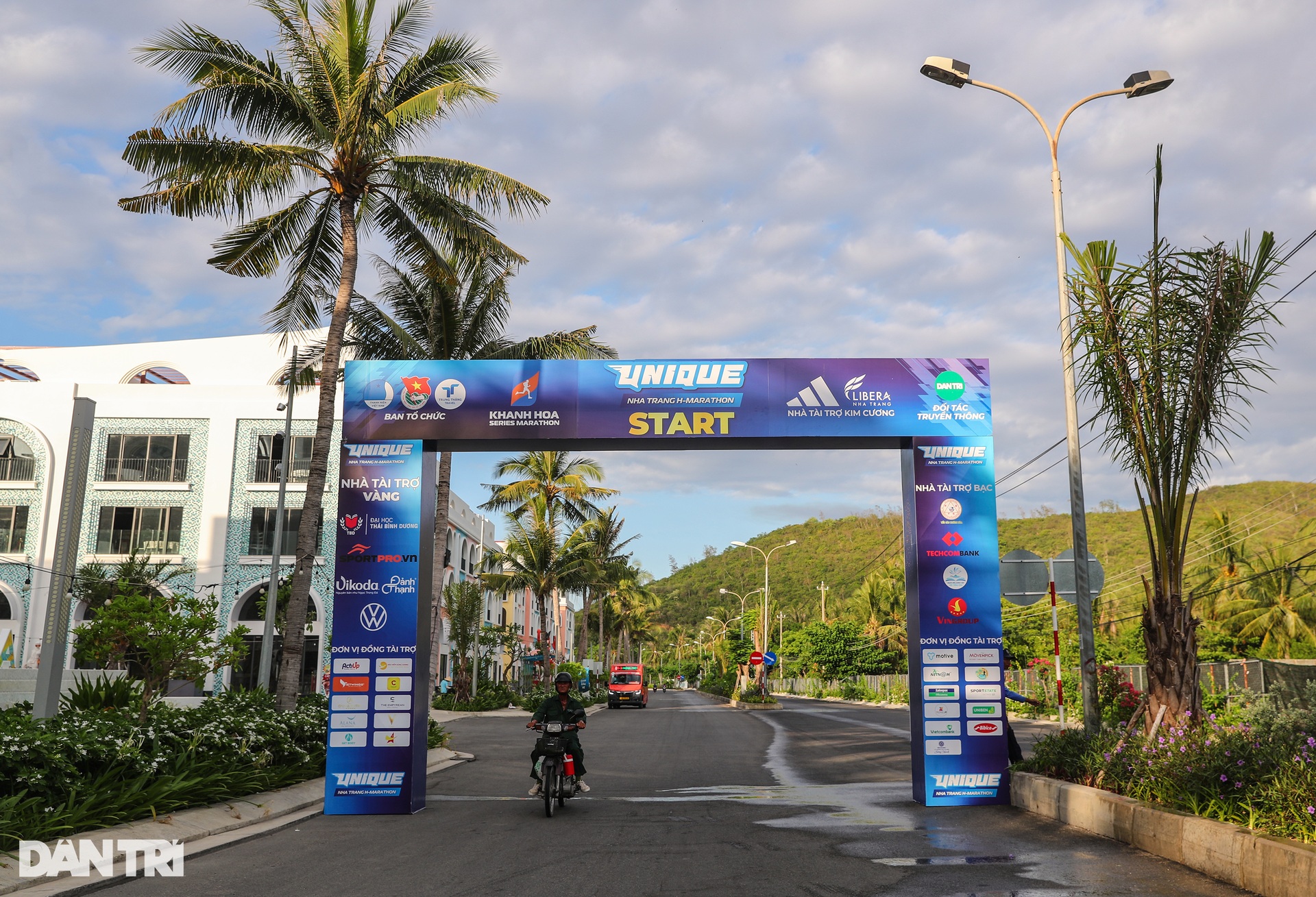 Khám phá cung đường chạy ngắm bình minh của Unique Nha Trang H-Marathon - 14