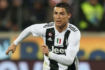 C.Ronaldo: “Tôi chẳng còn hào hứng với giải thưởng cá nhân”